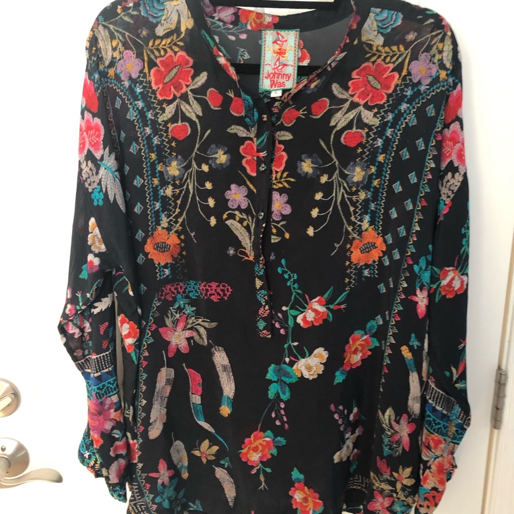 Tunic/shirt. 100% Rayon